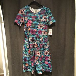 LuLaRoe Amelia. BNWT. Medium.